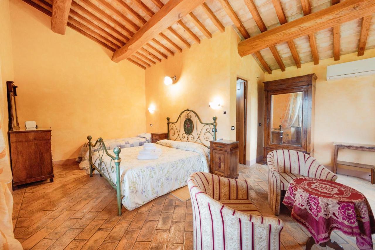 Agriturismo Il Serraglio Montepulciano Stazione Kültér fotó